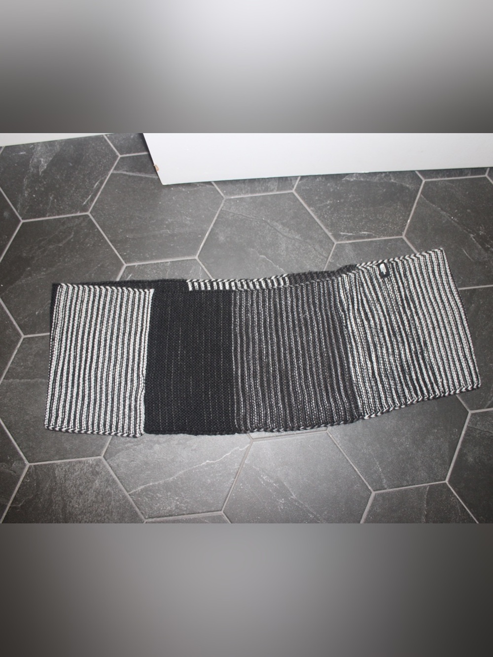The North Face Colorblock Striped Knit Infinity Scarf – Black & Grey Winter Wrap